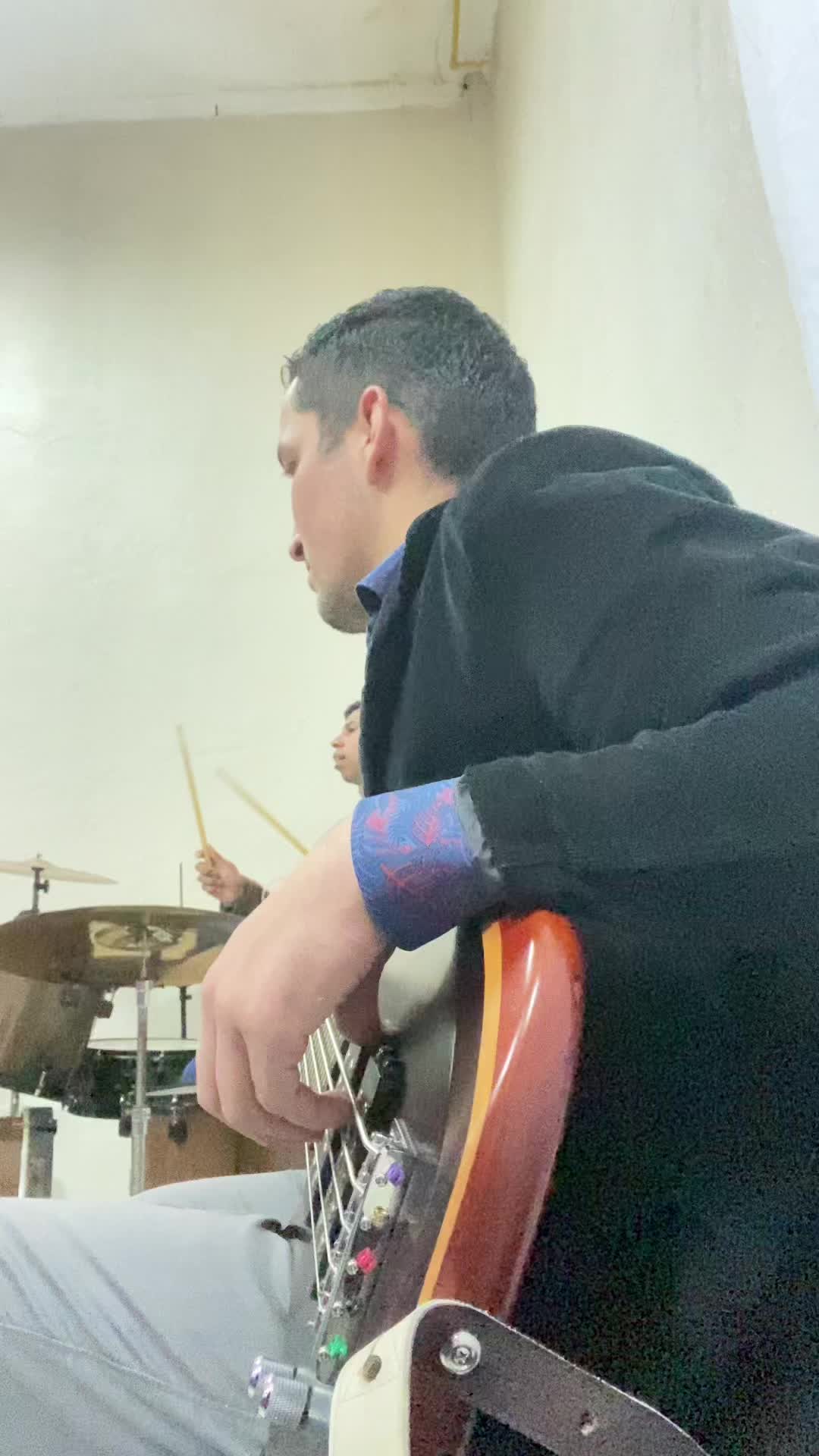 @user77783872412