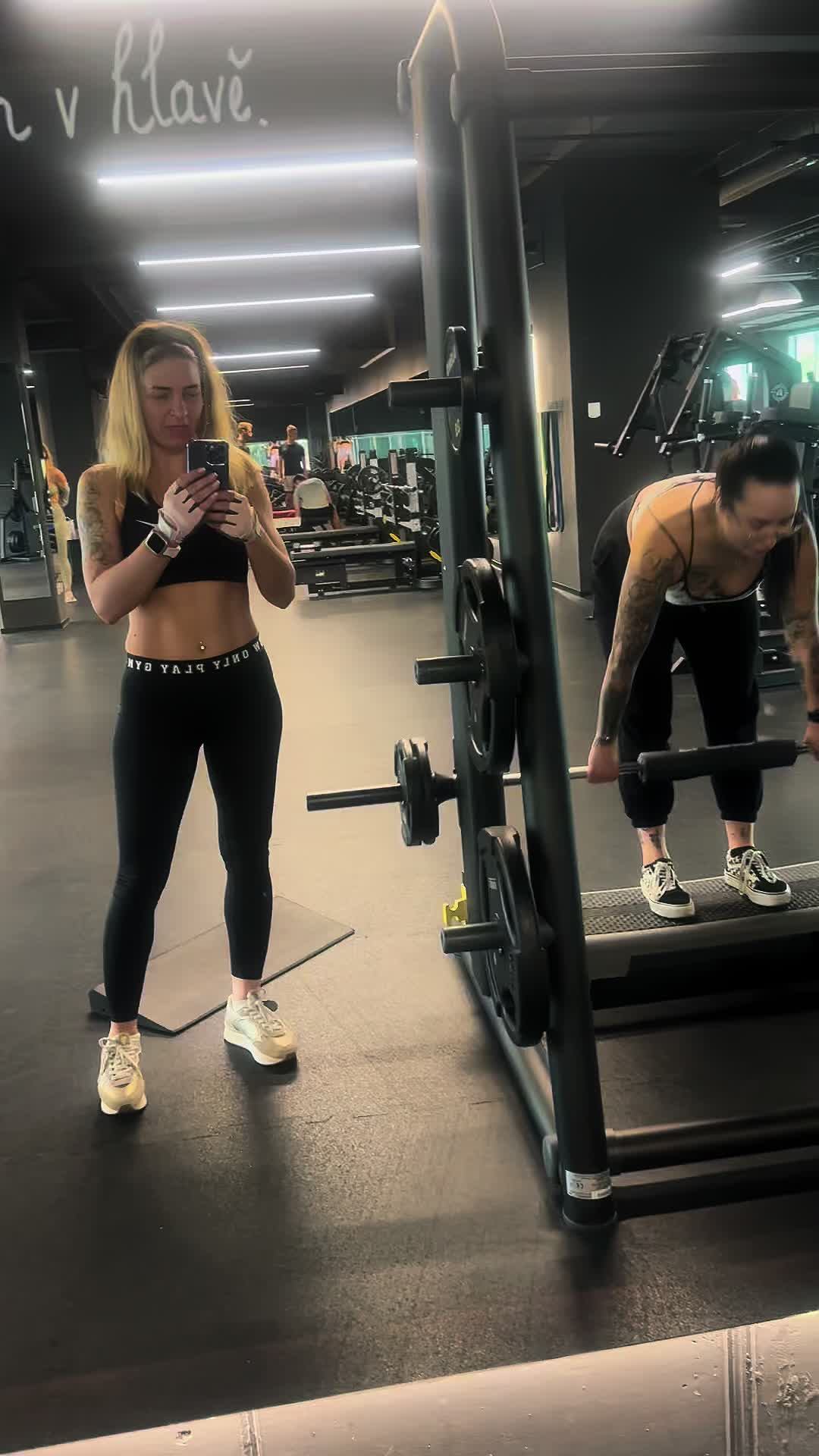 @Anůtka