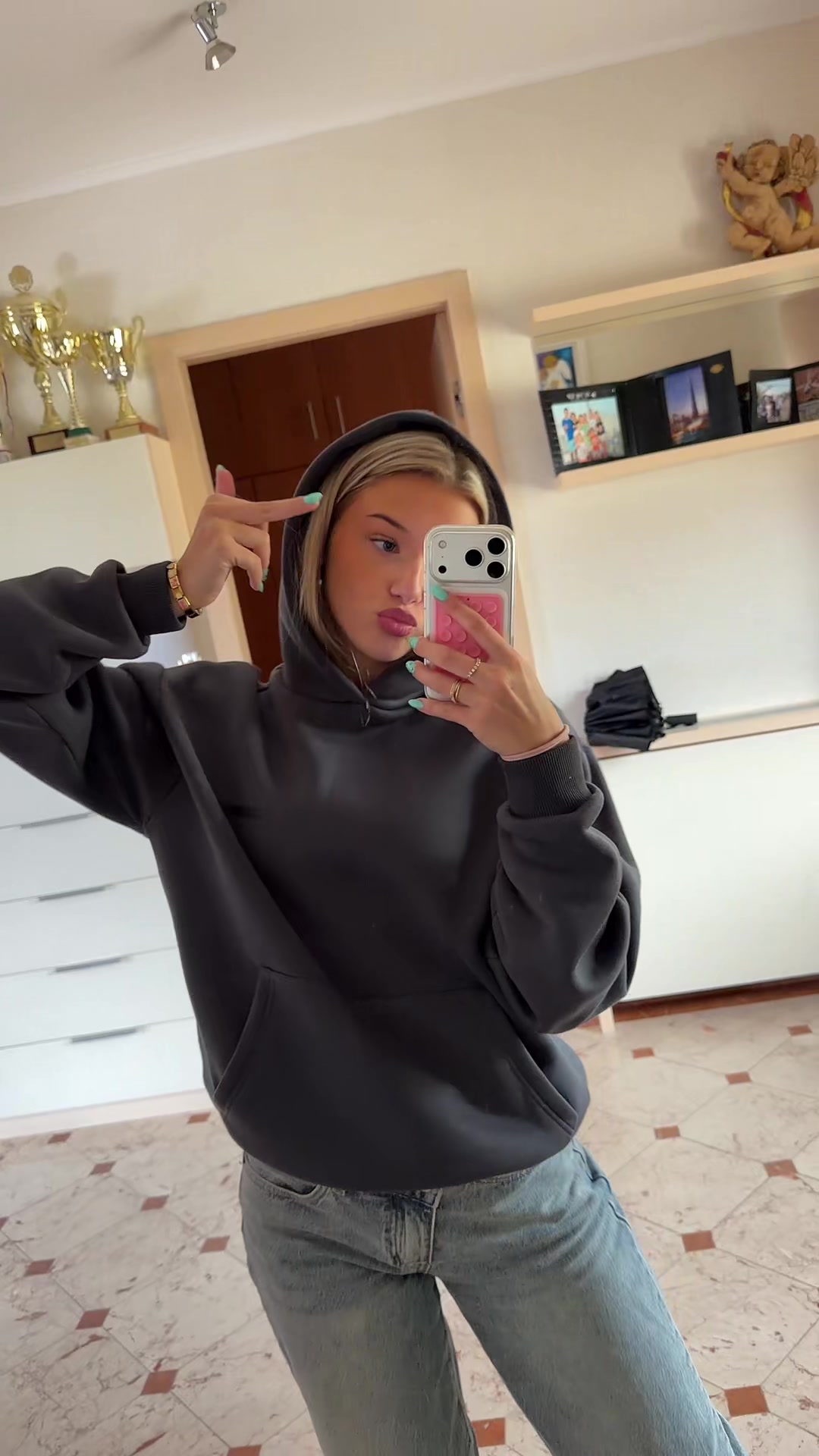 @larrriiisss