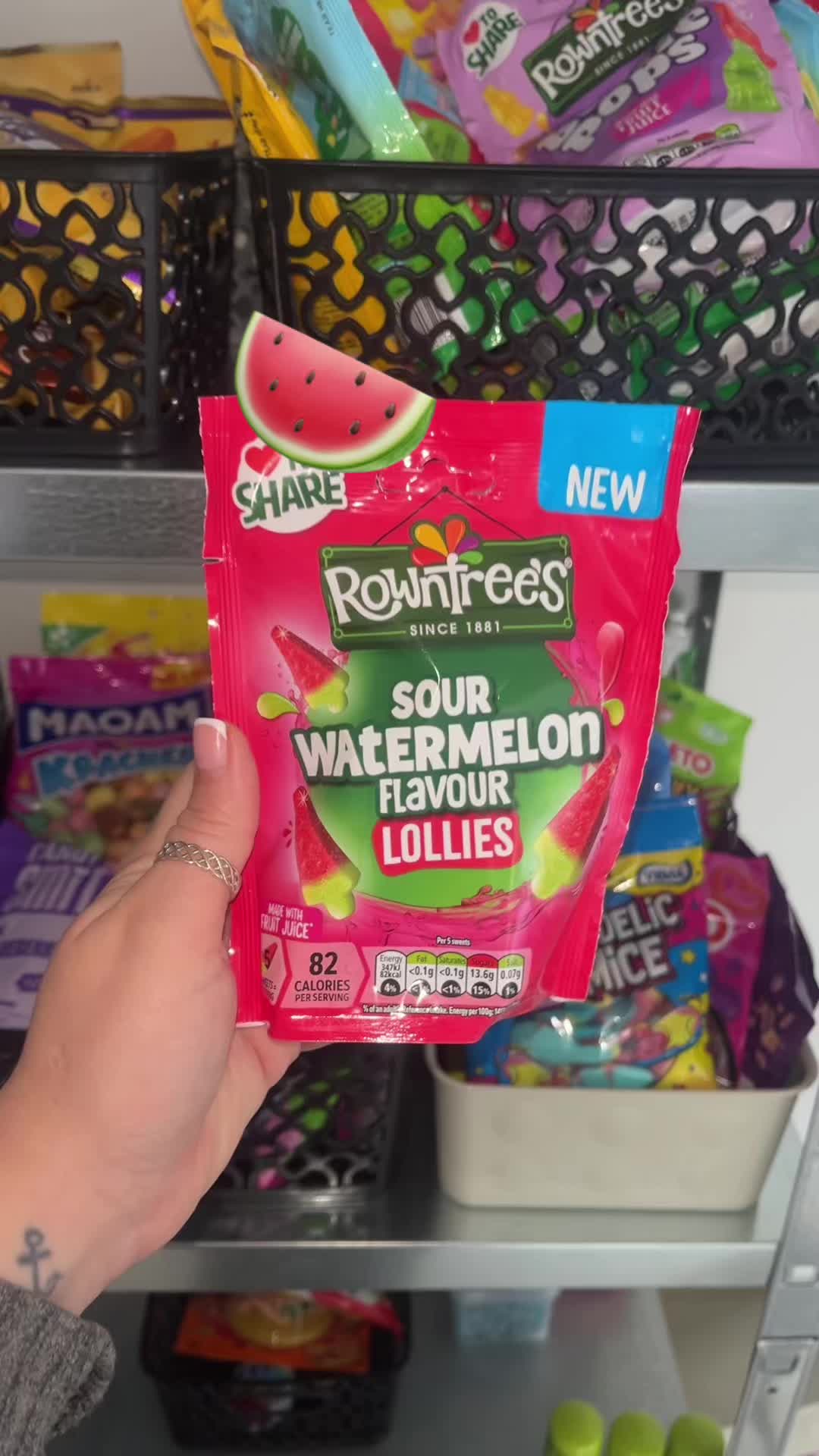 @Bellasboxesuk
