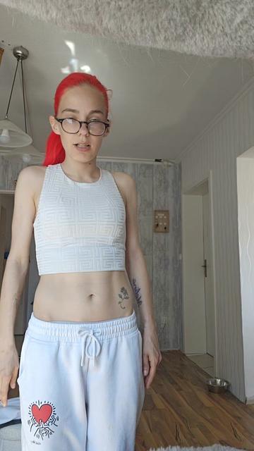 @Sandra.Z