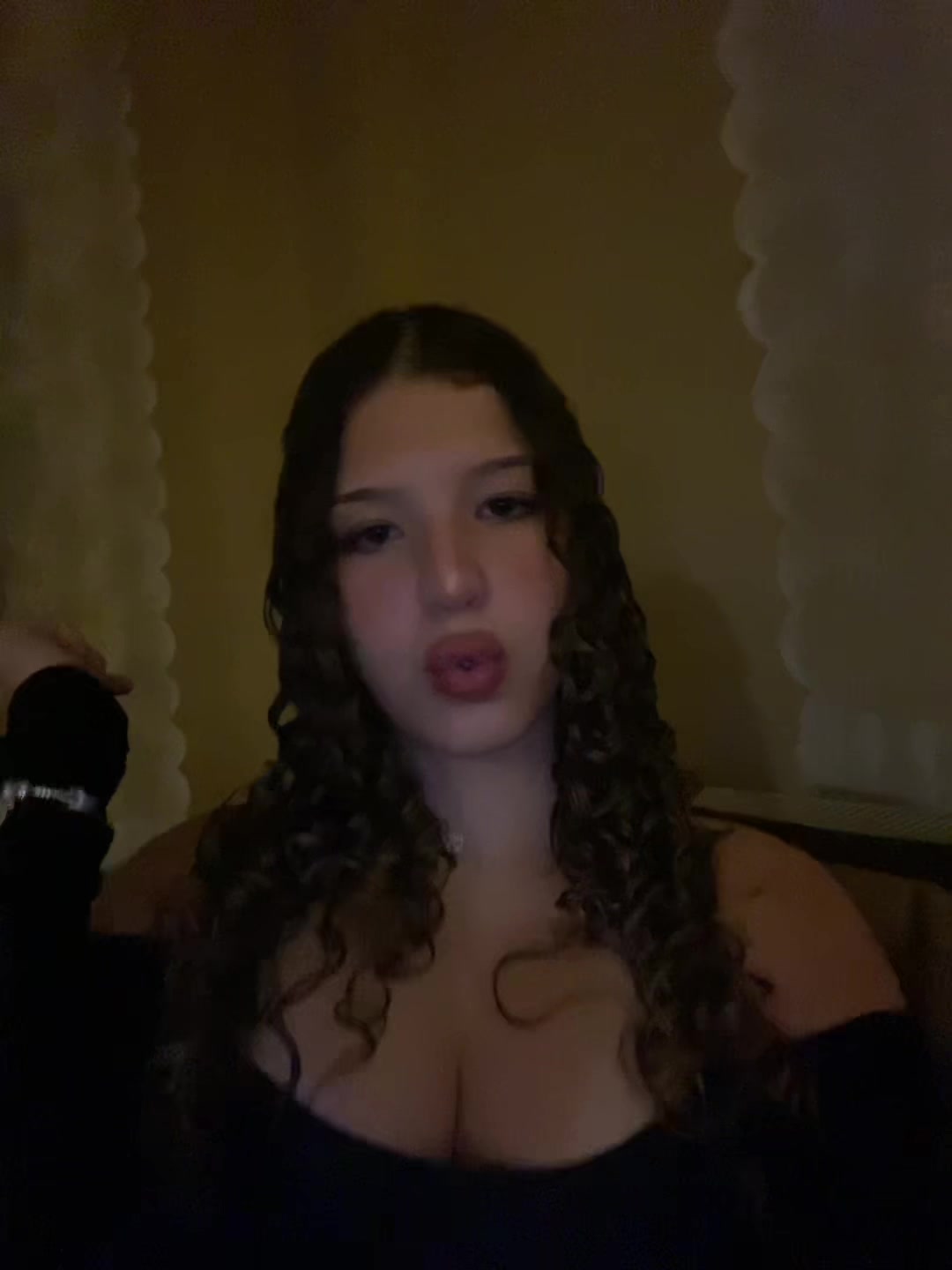 @&epsilon;&iota;&rho;&eta;&nu;&eta;&eta;