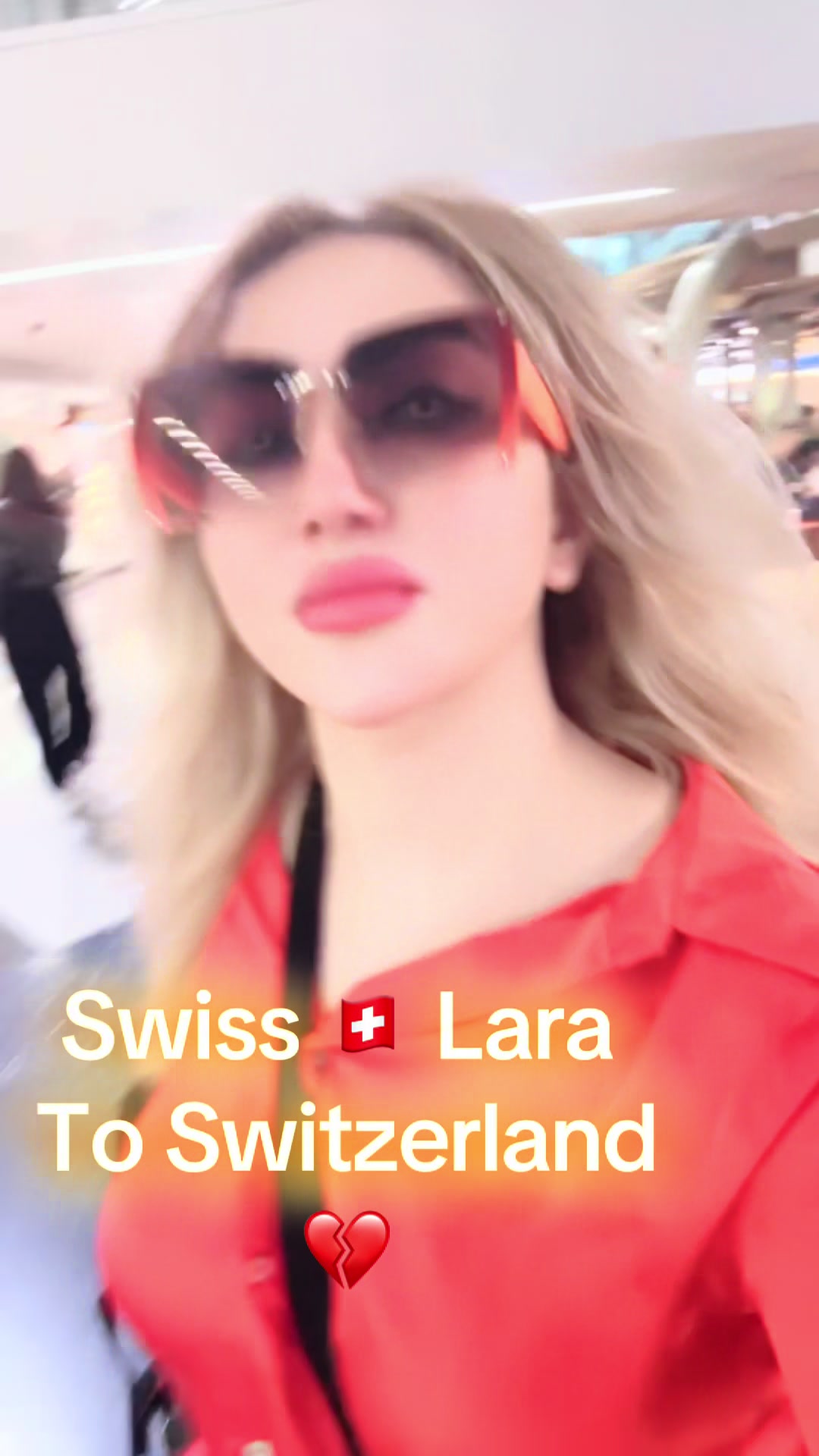 @Swiss🇨🇭Lara