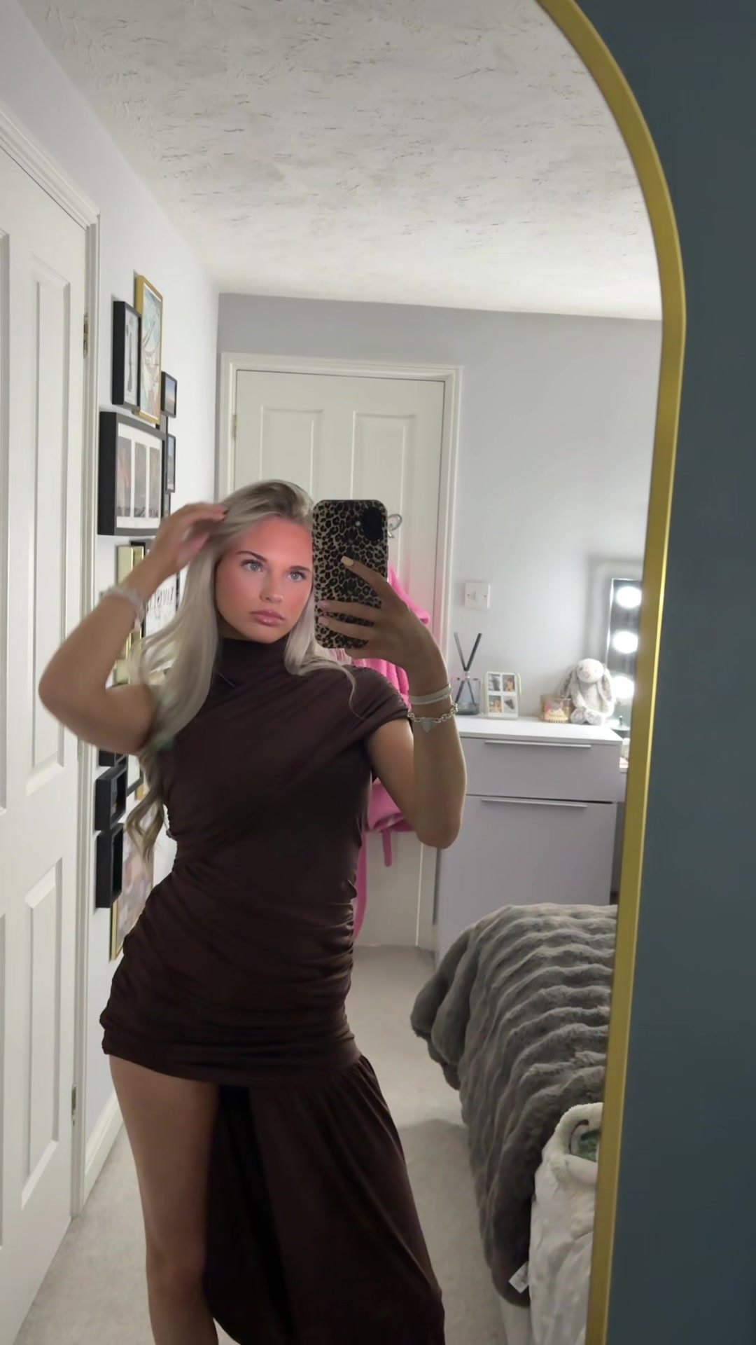 @ellie