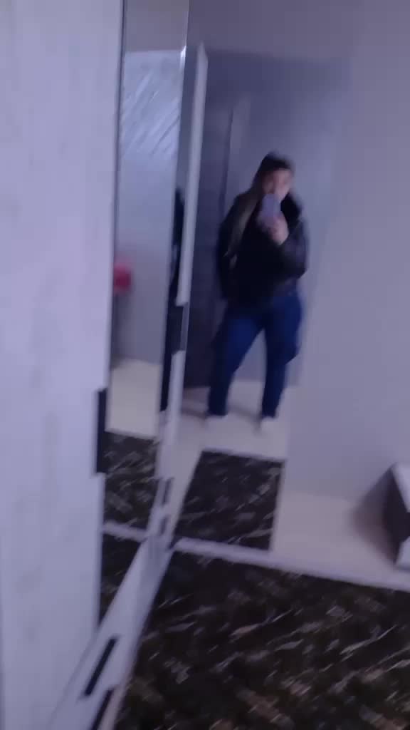 @Gina Kolyova