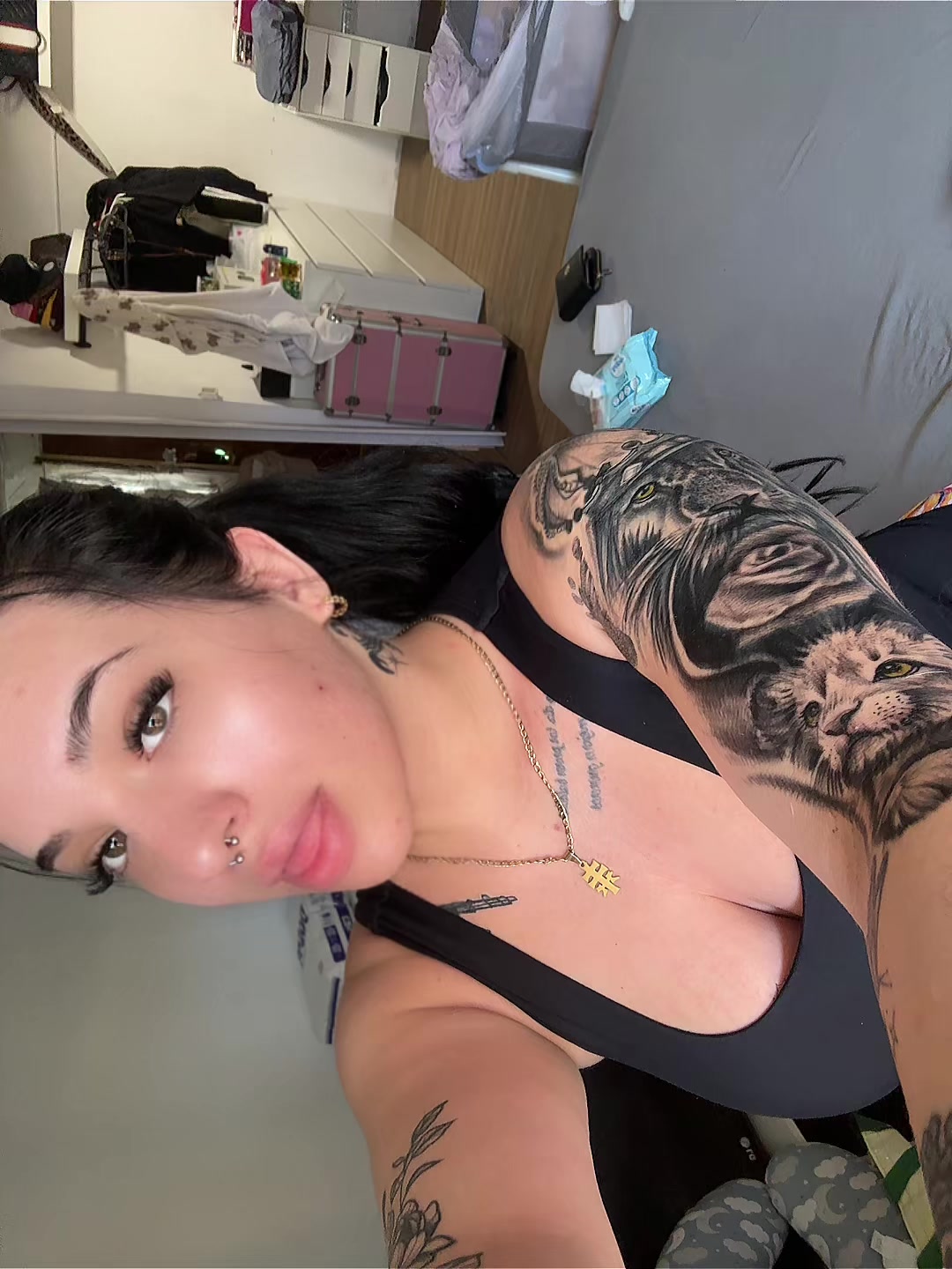 @𝕲𝖌 𝖇𝖗𝖆𝖙𝖟✨💋