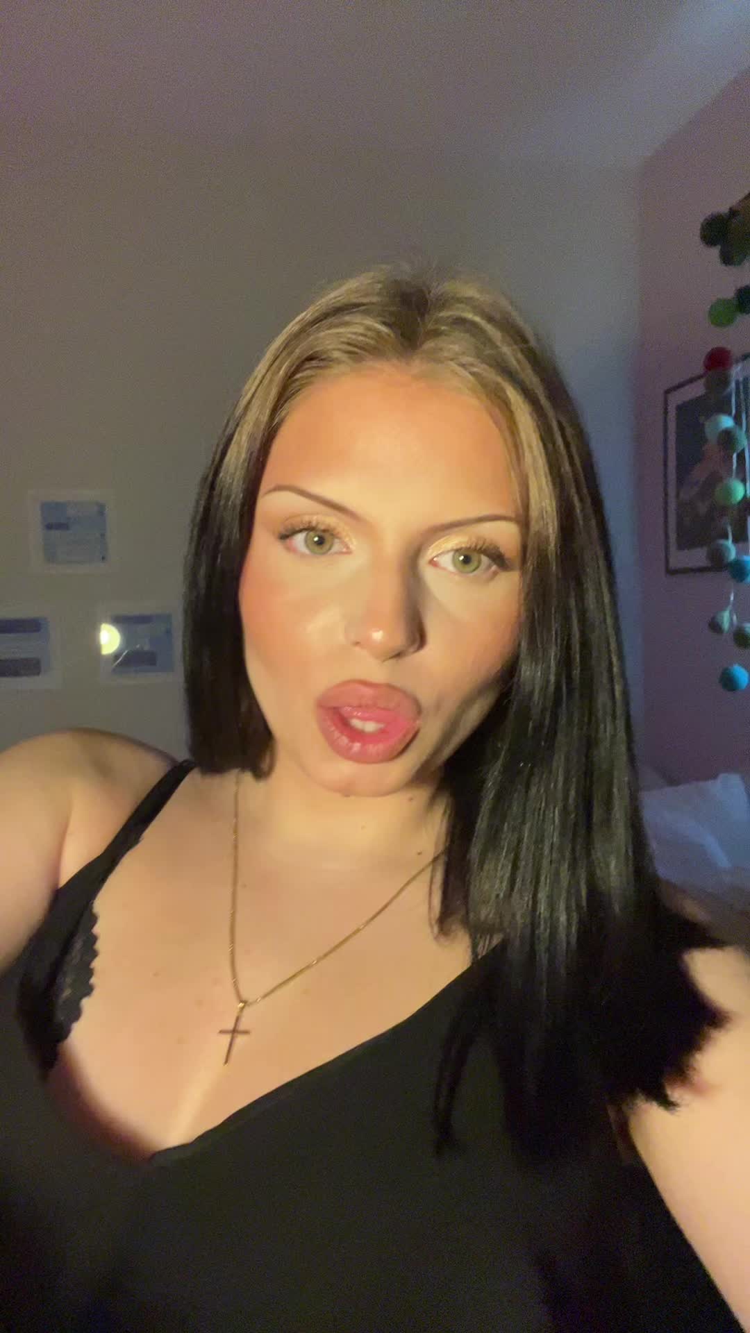 @yeyeee