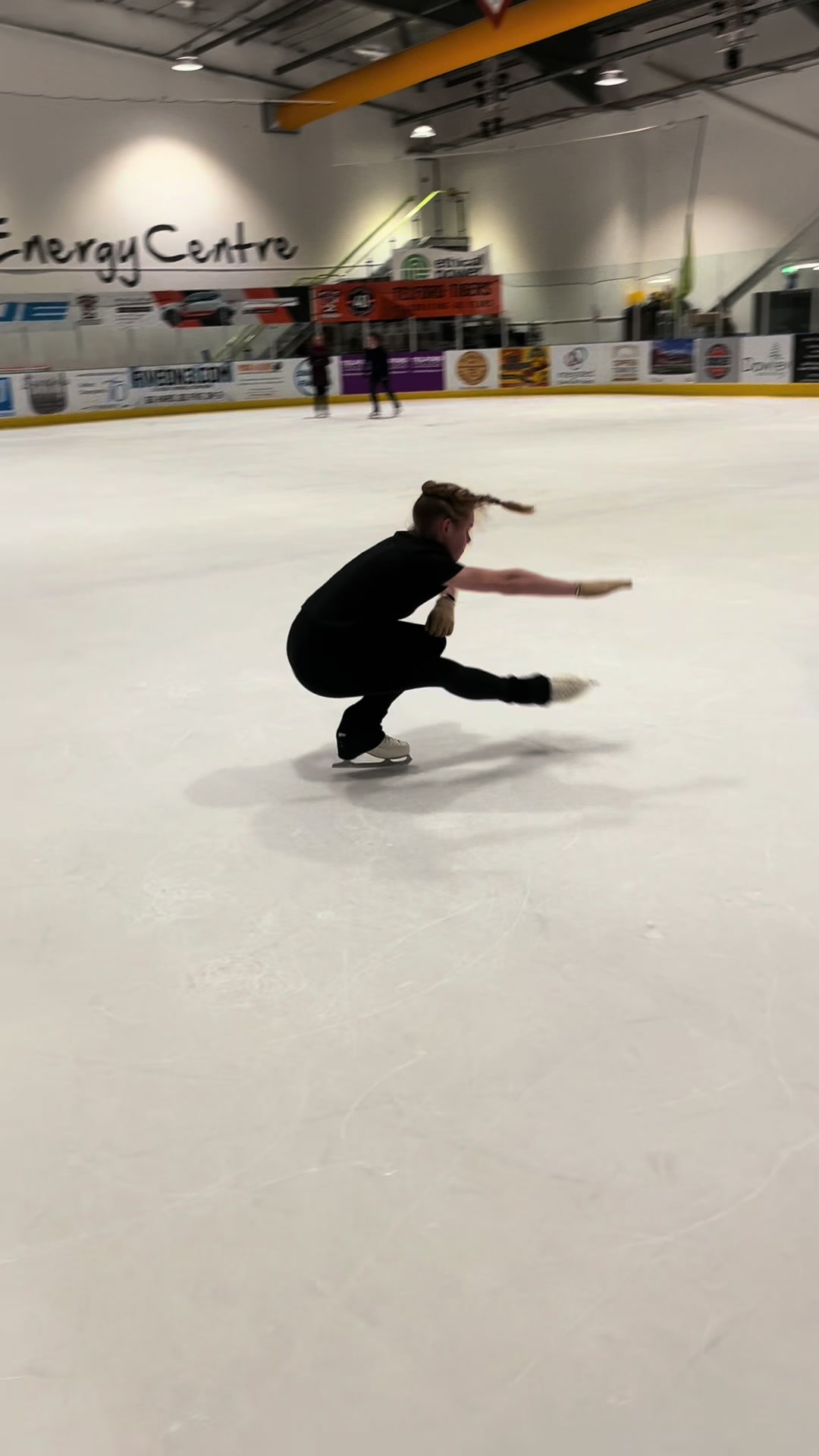 @Naomi ⛸️