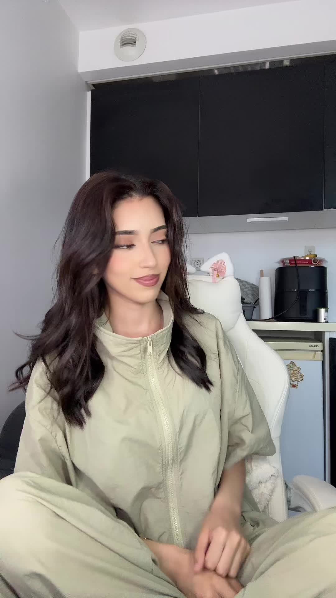 @𝐀𝐬𝐦𝐚𝐚.𝐭𝟐𝐤 ♡⁷