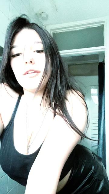 @𝑅𝑎𝑣𝑒𝑛❤️