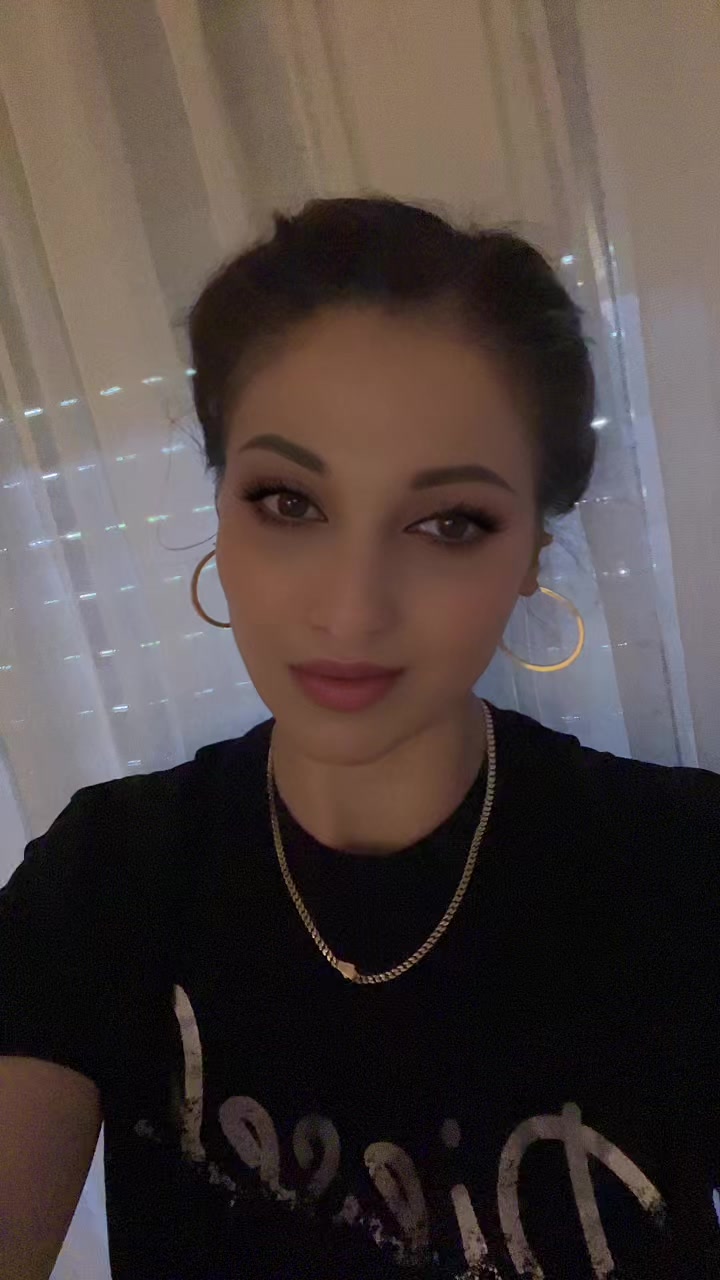@Alina&ensp;Cătălina