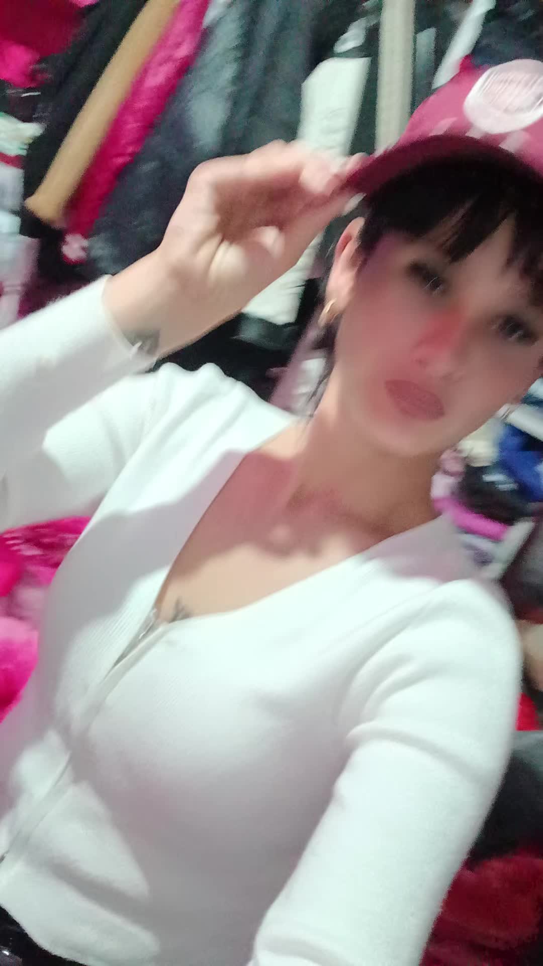 @Evelyn22fernandez