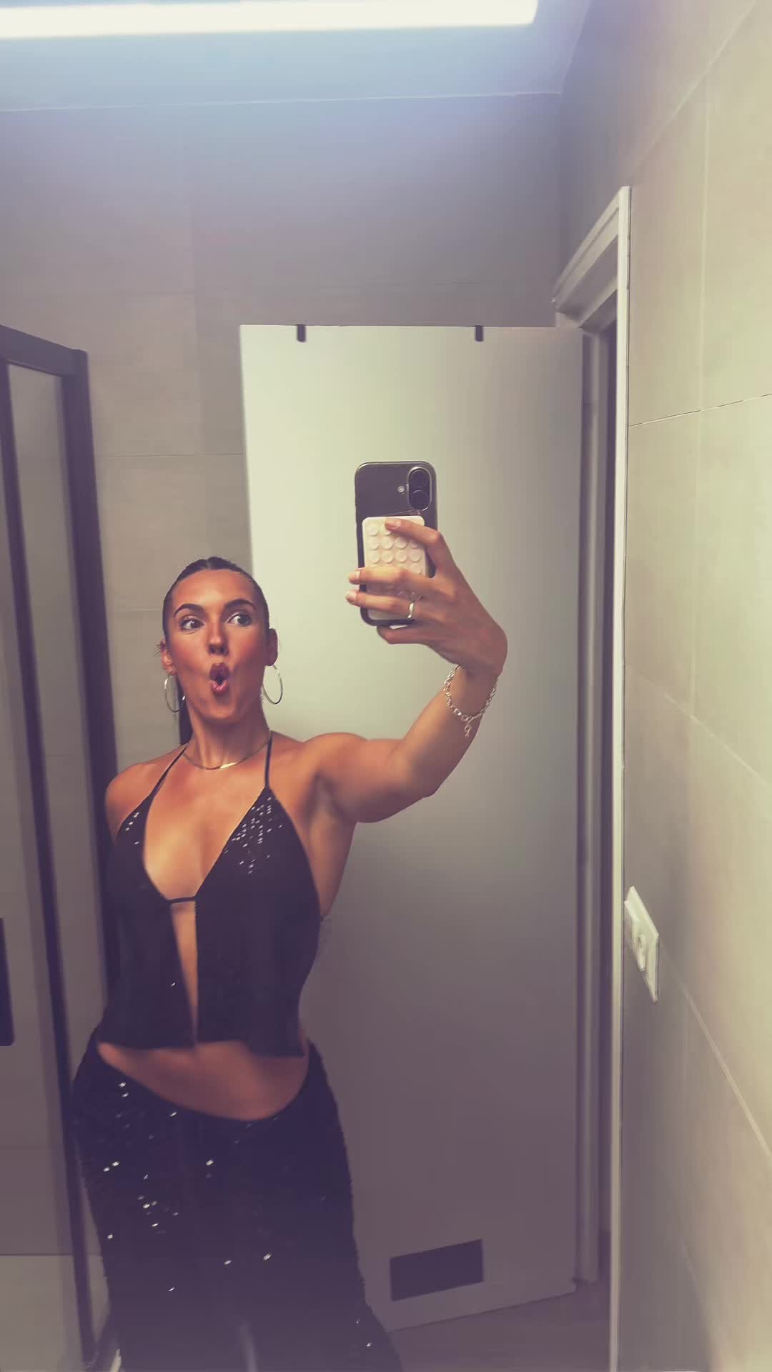 @paulaaperejuan