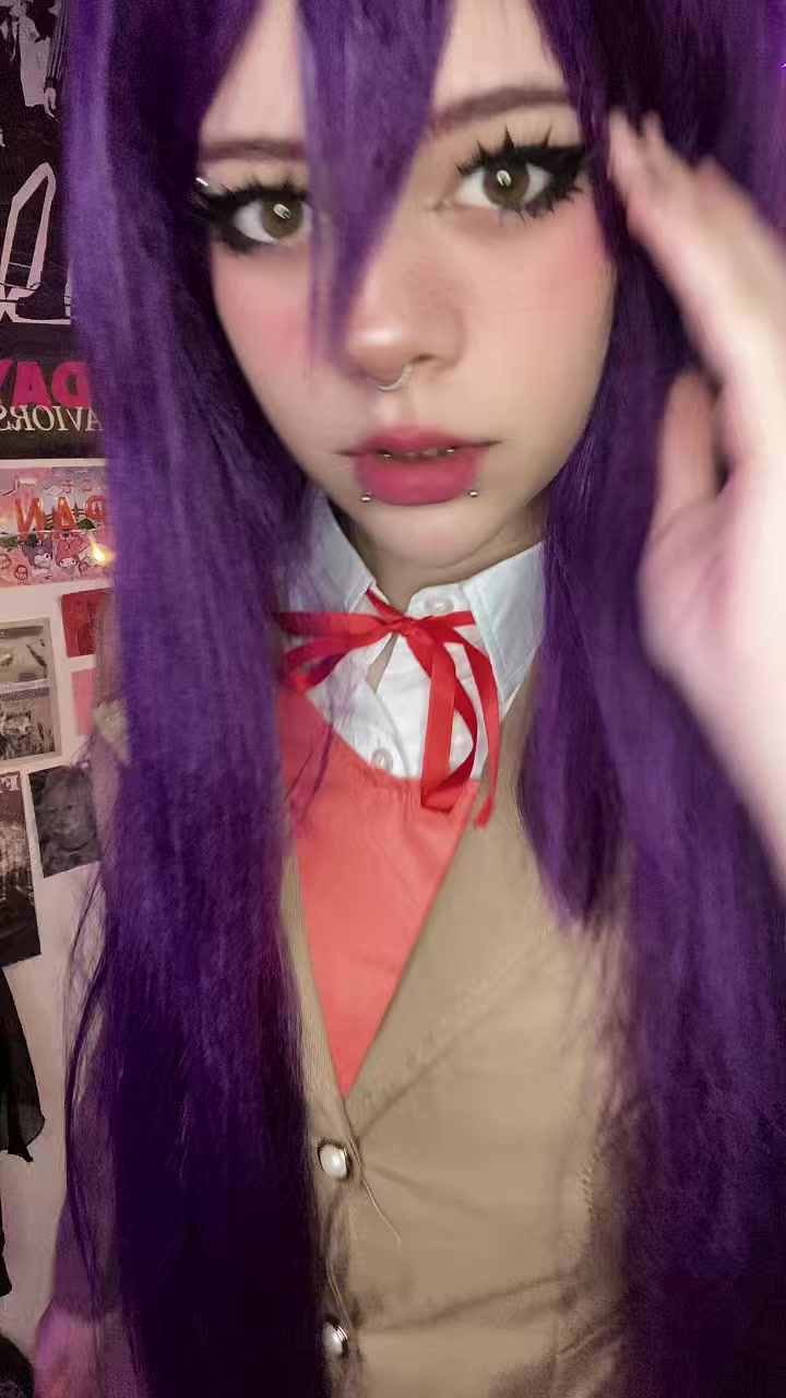 @Lilaloopsy