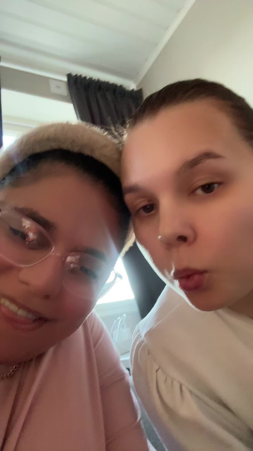 @QueenRana
