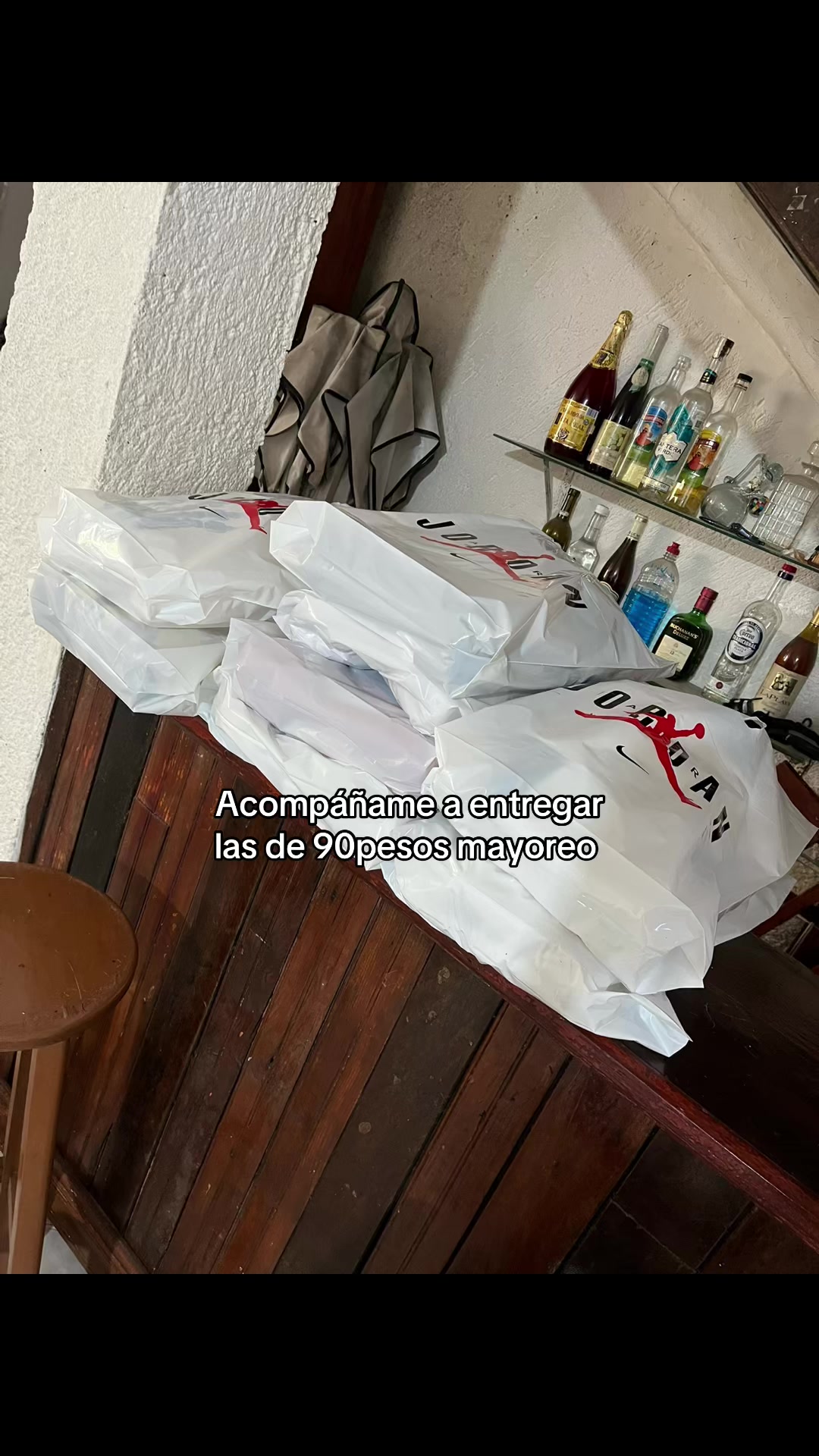 @Mayoristas_urbanos