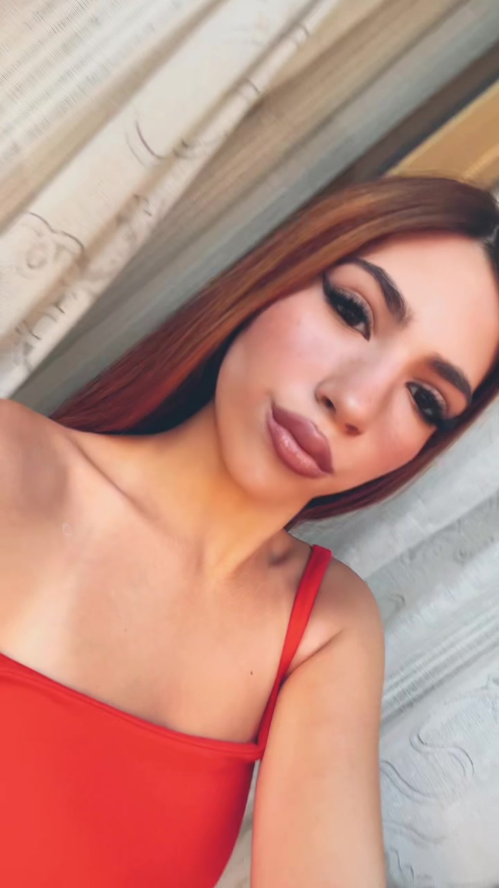 @a red🥰🍒🍒