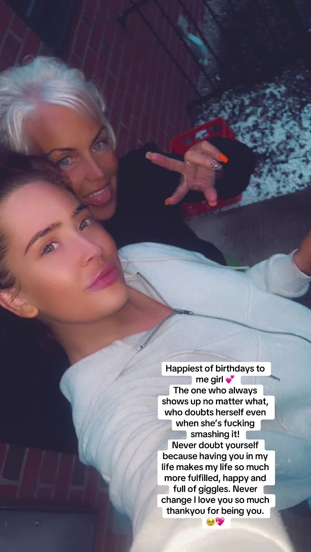 @Roisin🦋