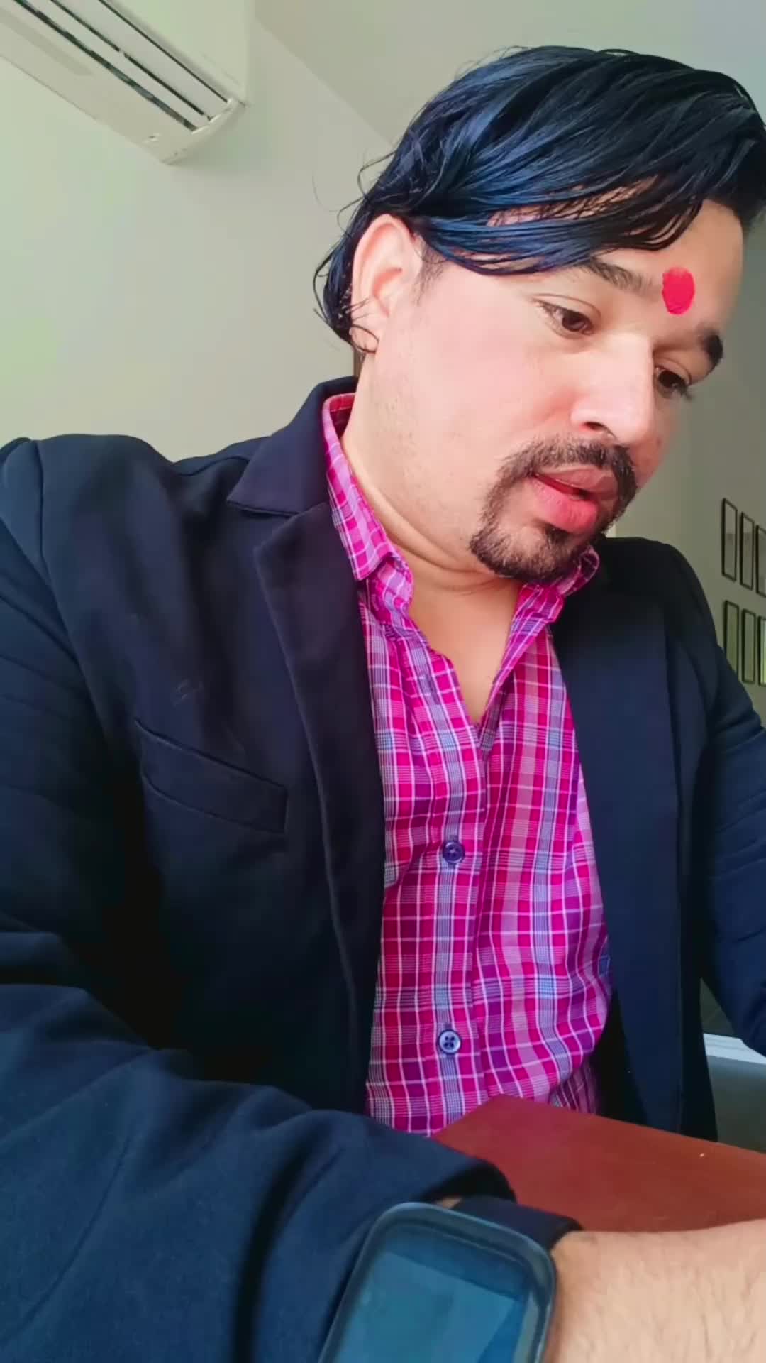 @🩷लोकेन्द्र सिह ❤️