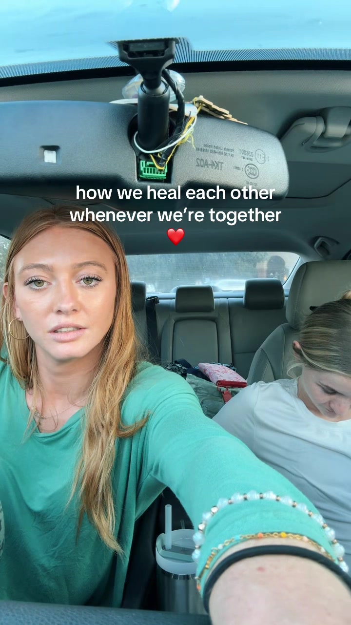 @tamaralaneee_