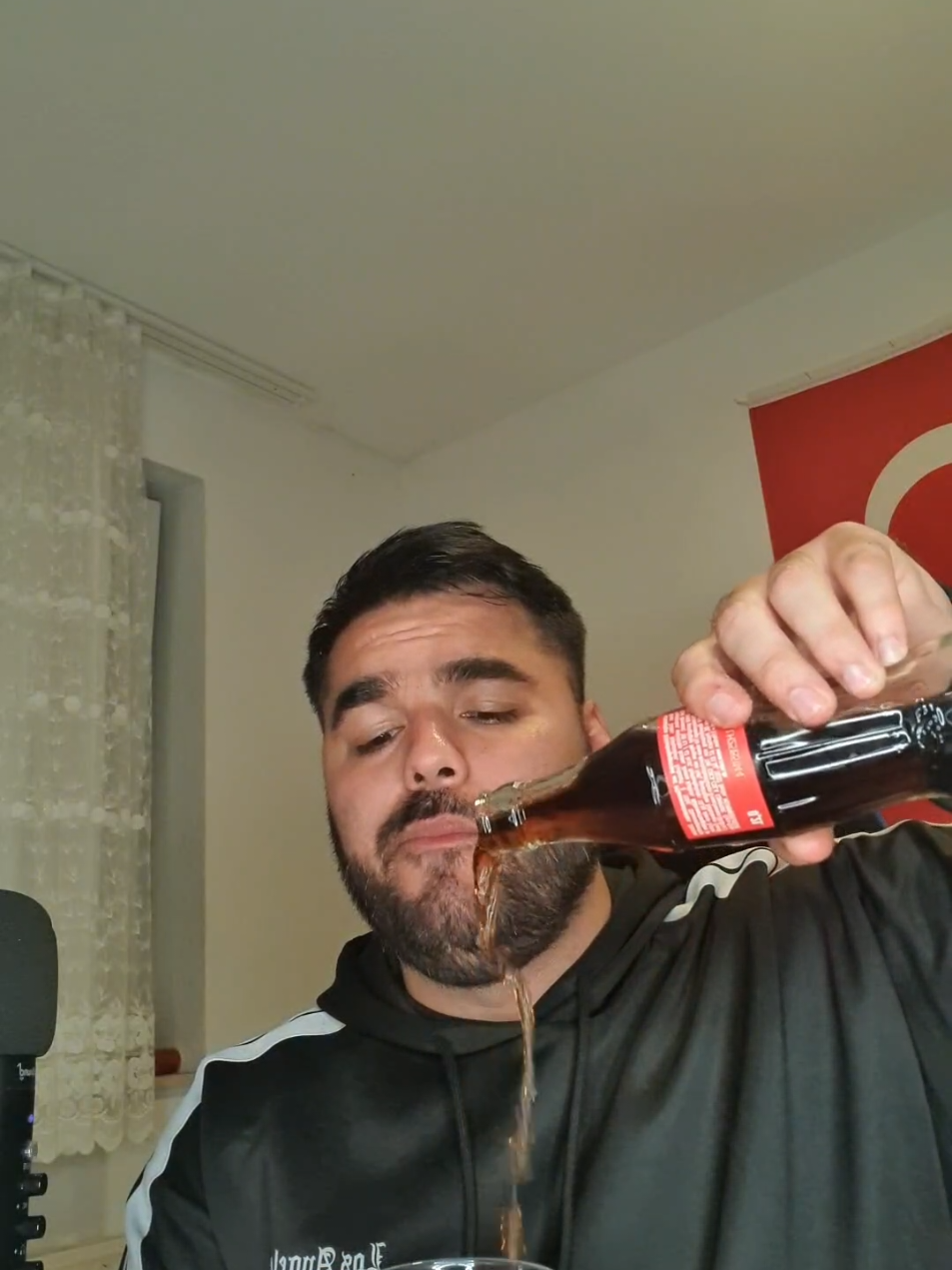 @𝙁𝙤𝙤𝙙𝘾𝙝𝙚𝙘𝙠𝙚𝙧 𝙈𝙞𝙠O