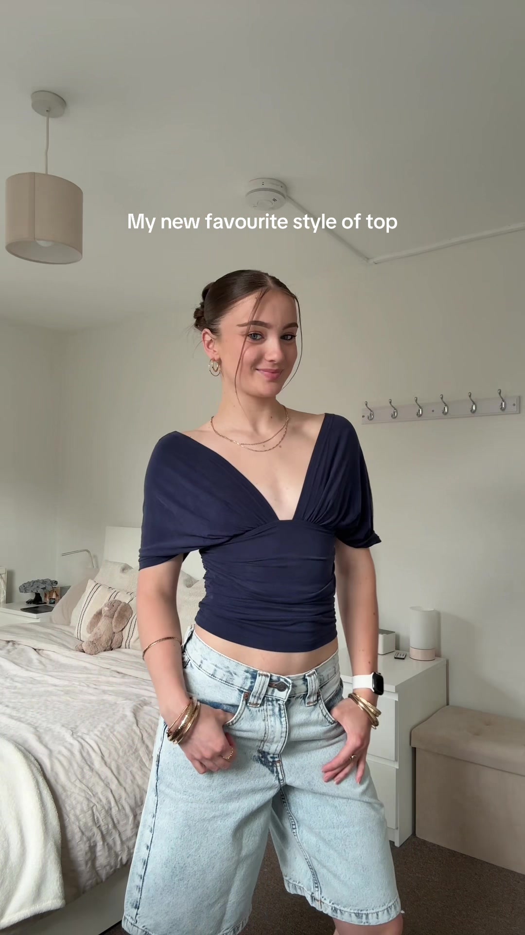 @Ella
