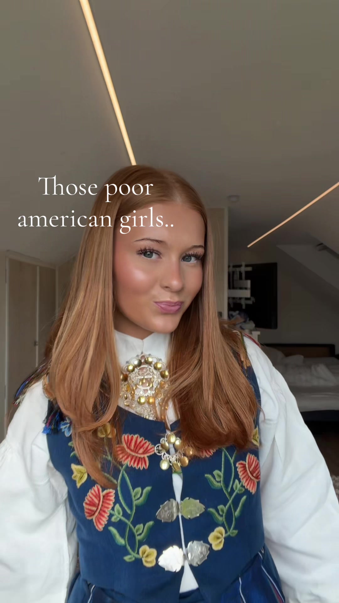 @🍸LEAH SPJELKAVIK🍸