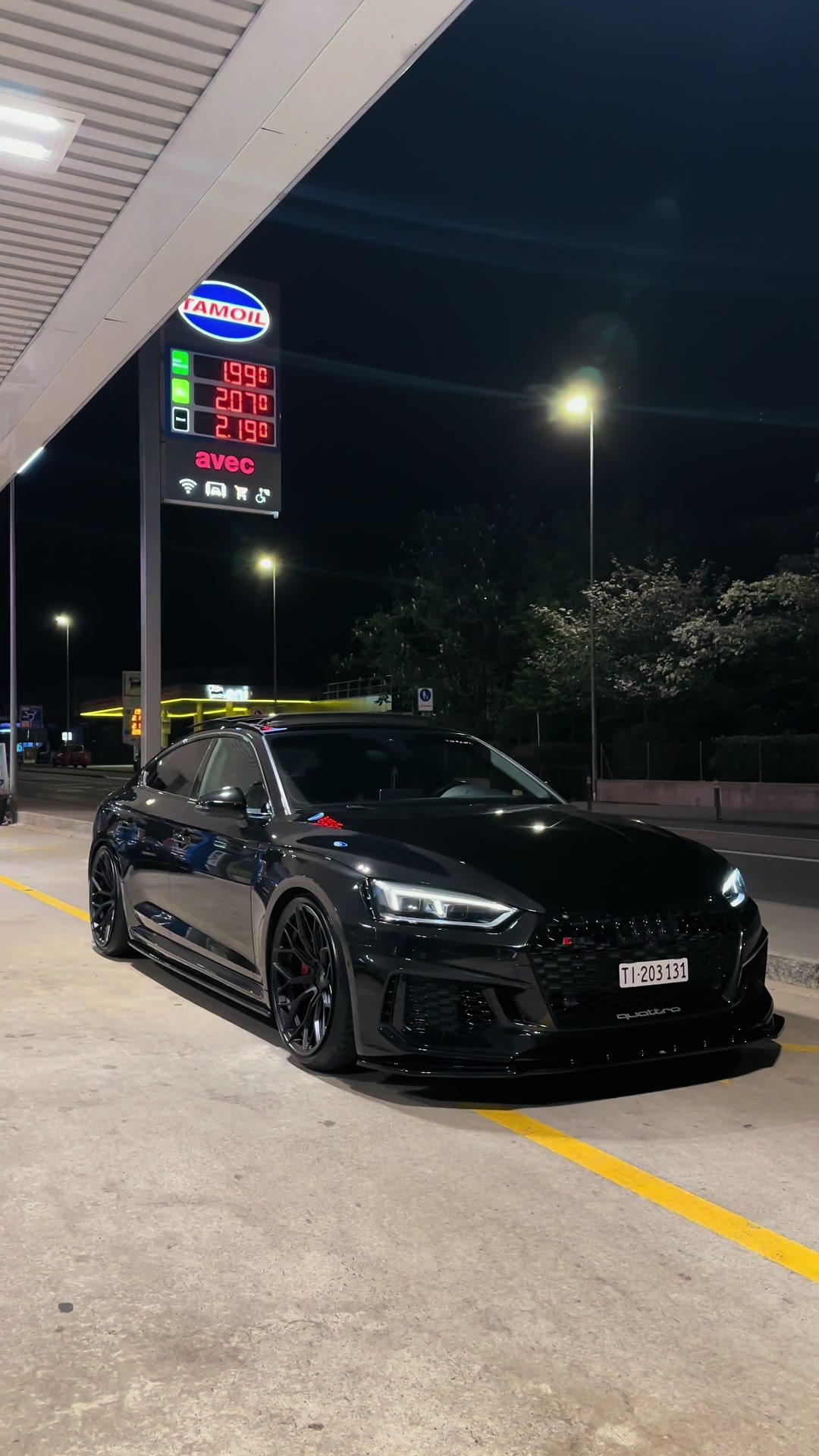@RS5.BLACK