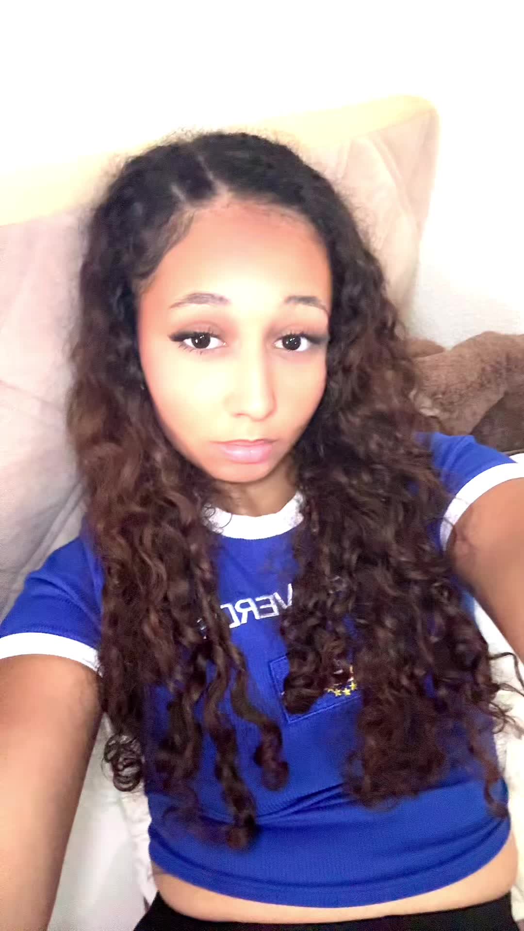 @&bull;𝕱&bull;