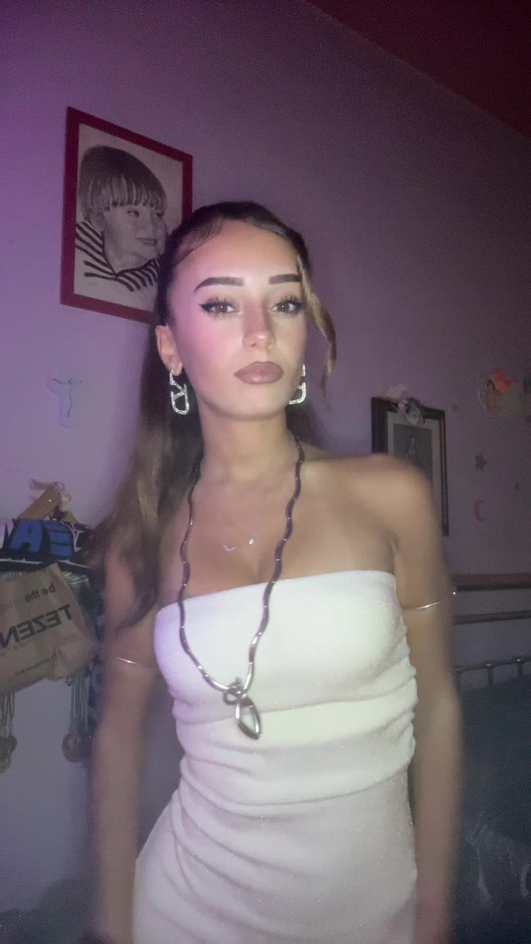 @𝐌 𝐀 𝐓 𝐈 𝐋 𝐃 𝐄