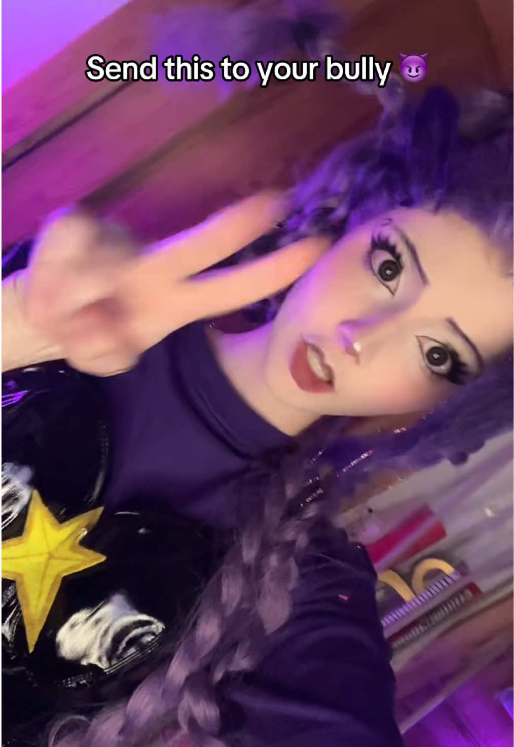 @mil0_cos