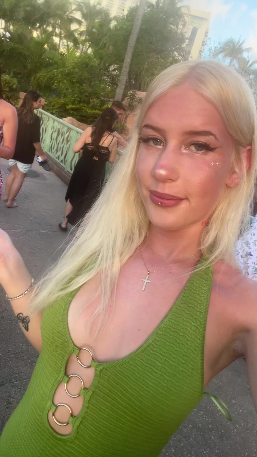 @ashsing