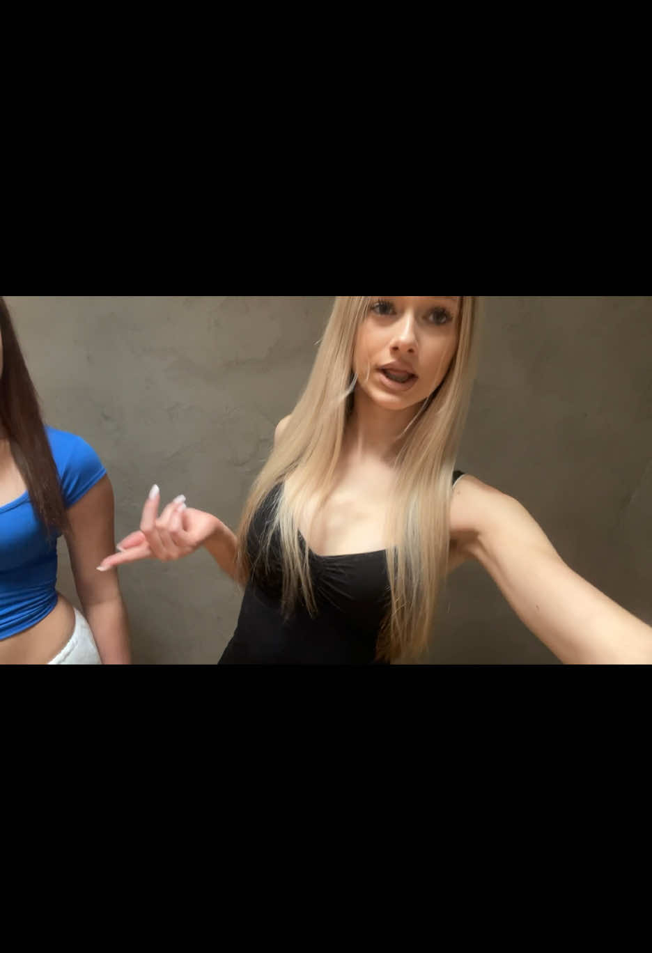 @aduska