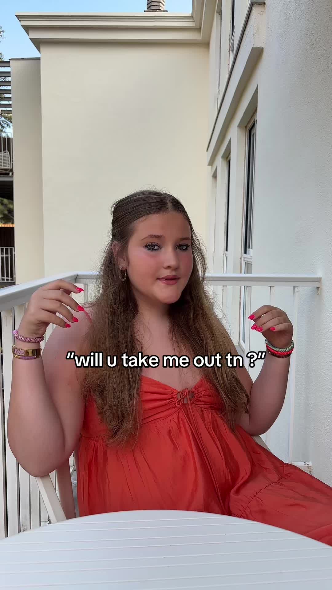 @julietteandarabella