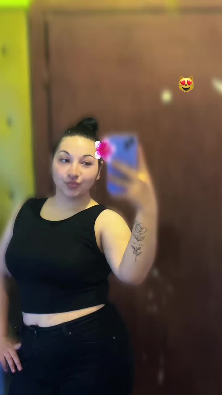@🎀_eLiZaBeTh_🎀
