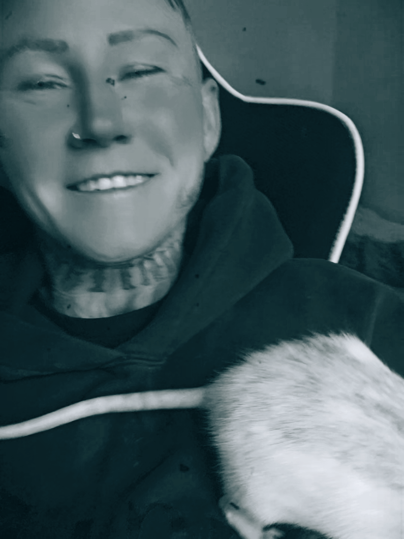 @hellrode_o3o_