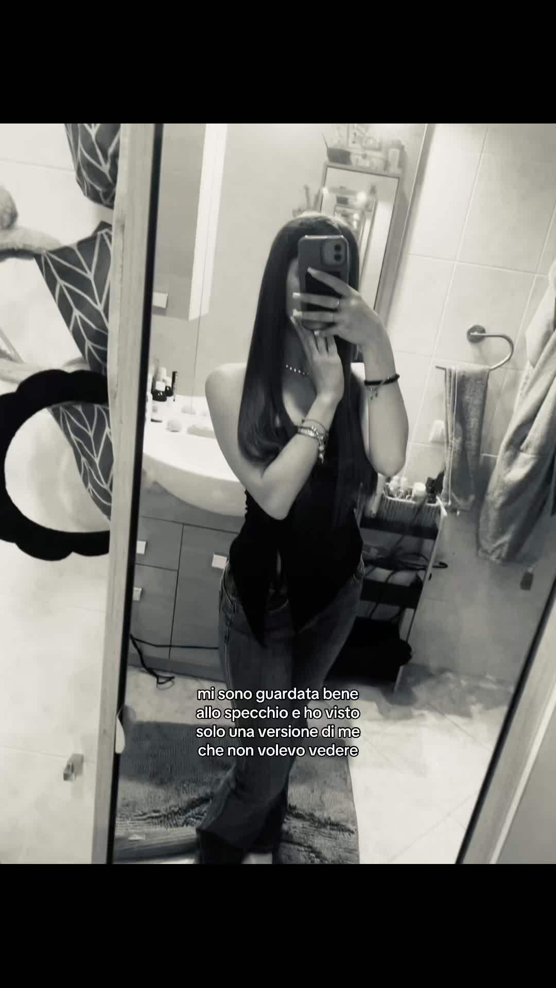 @𝒶🌑