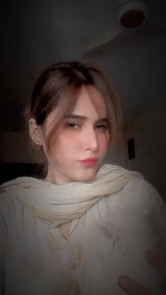 @pashtana nida khan