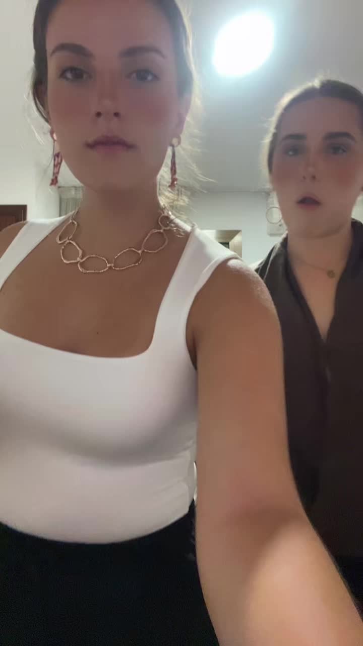 @daniielaa