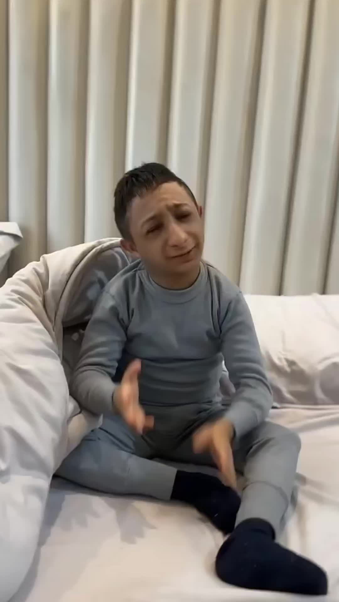 @AZIZ Al AZMAR