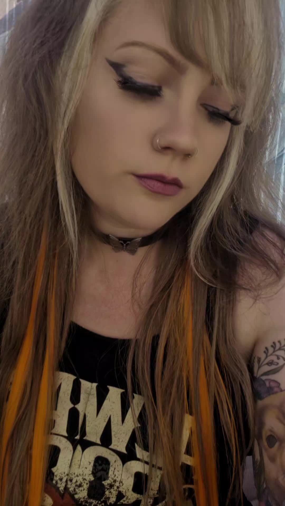 @HayleyCakes