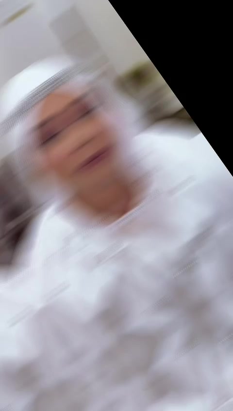 @riyaadholivier