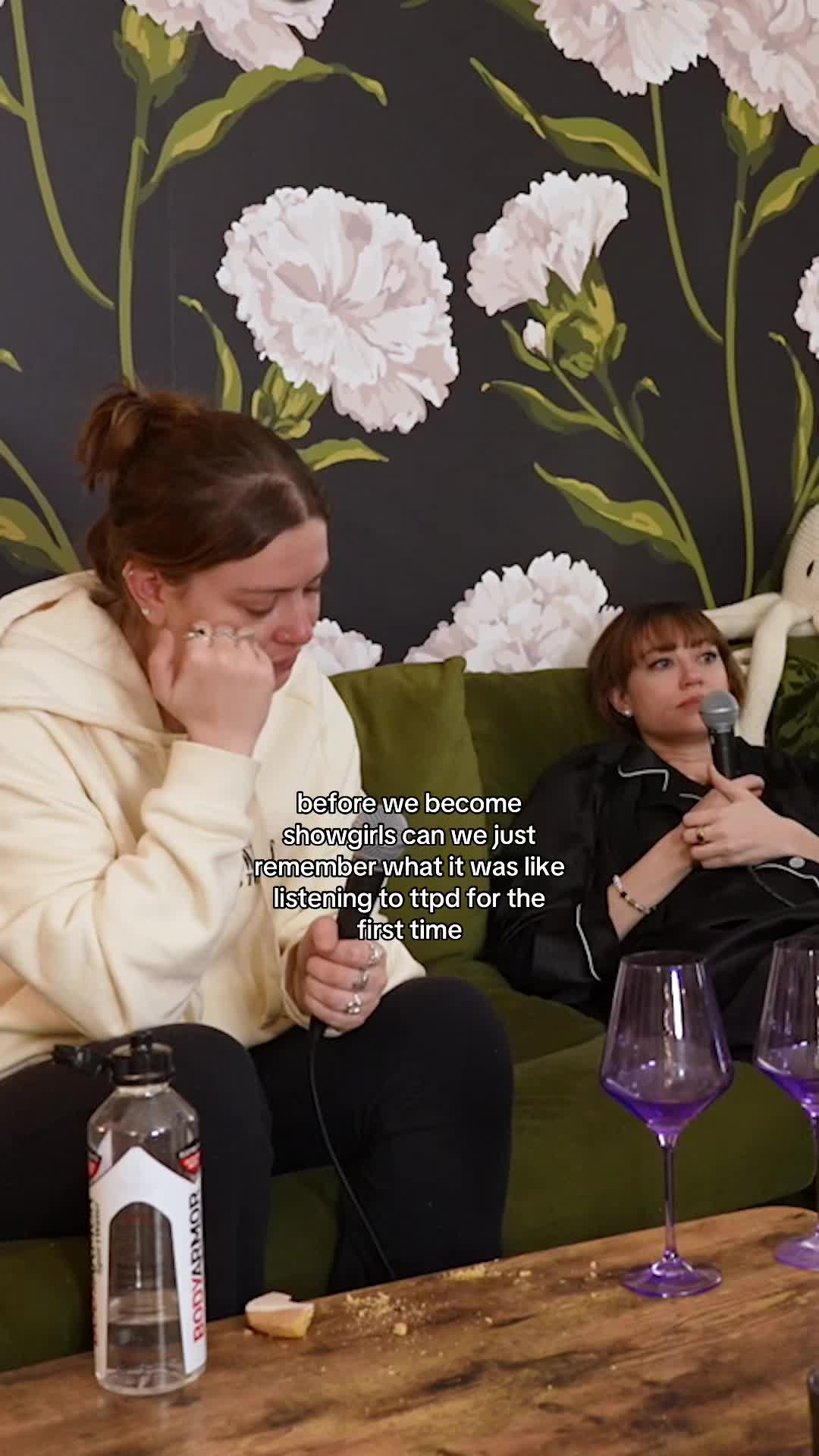@Gia