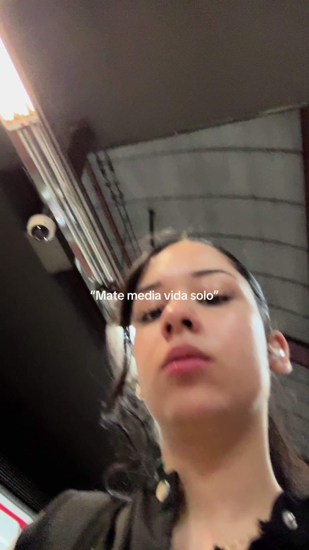 @⃟