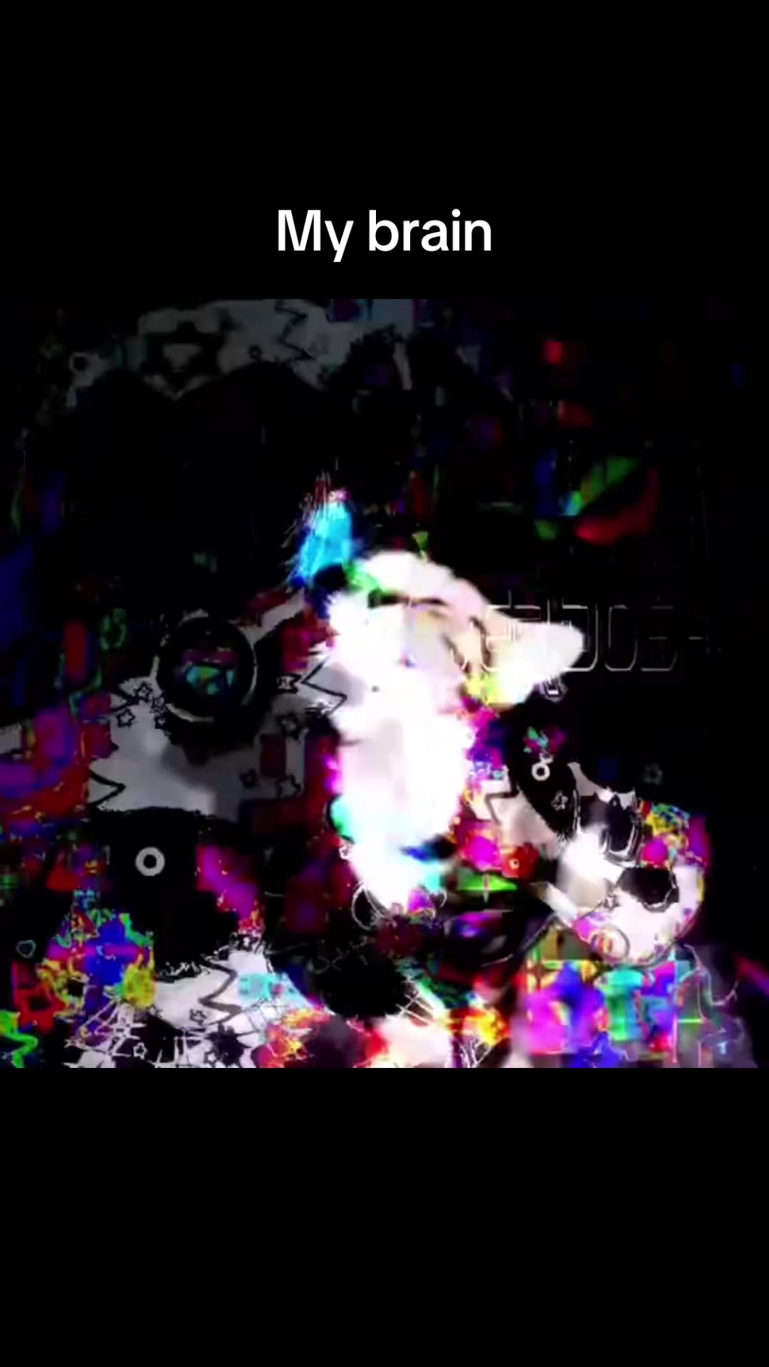 @༺ G L I T C H ༻