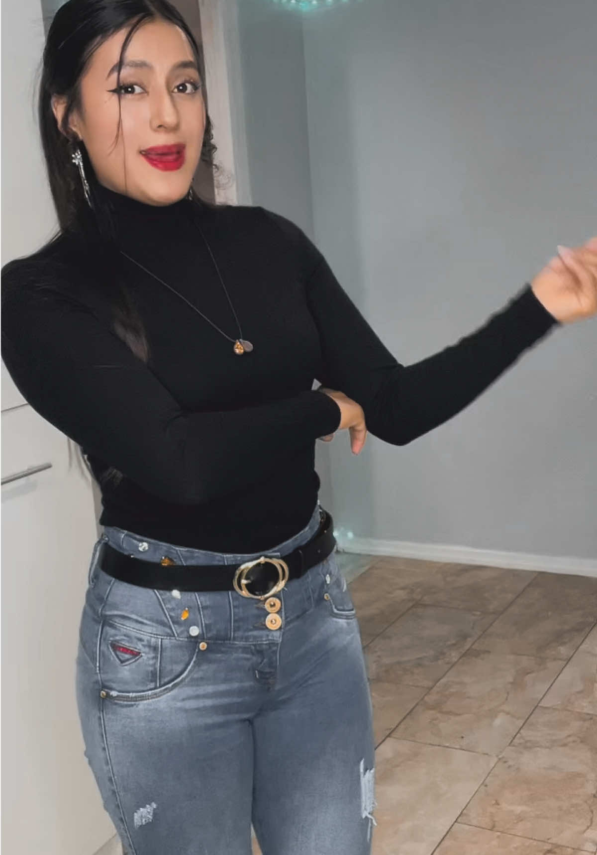 @Ines Guaman19🕷