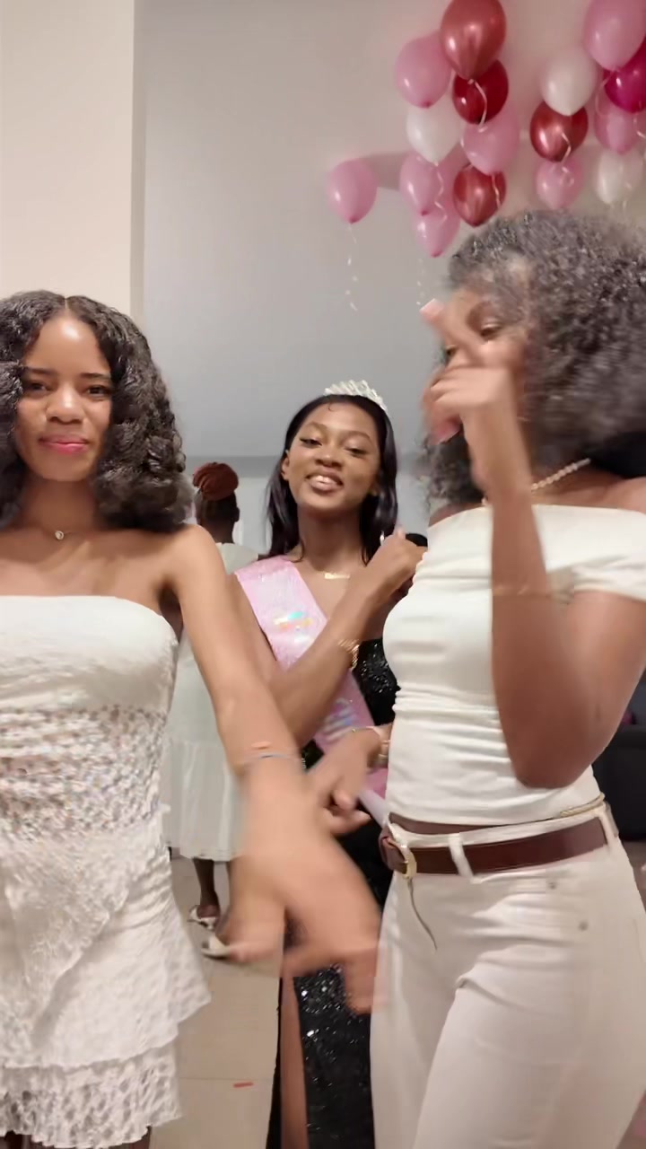 @CLAIRENCE~RUTH🧸_off 🇨🇲🇮🇹