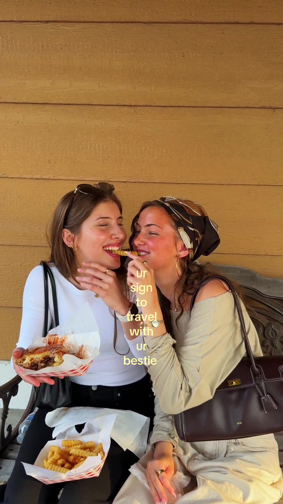 @withlaurairl