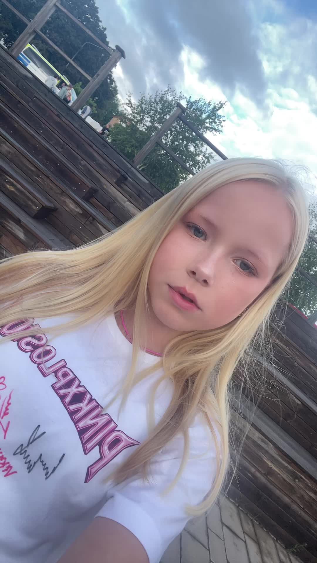 @🌴🚔LINNEA🍷🧛🏻♀️