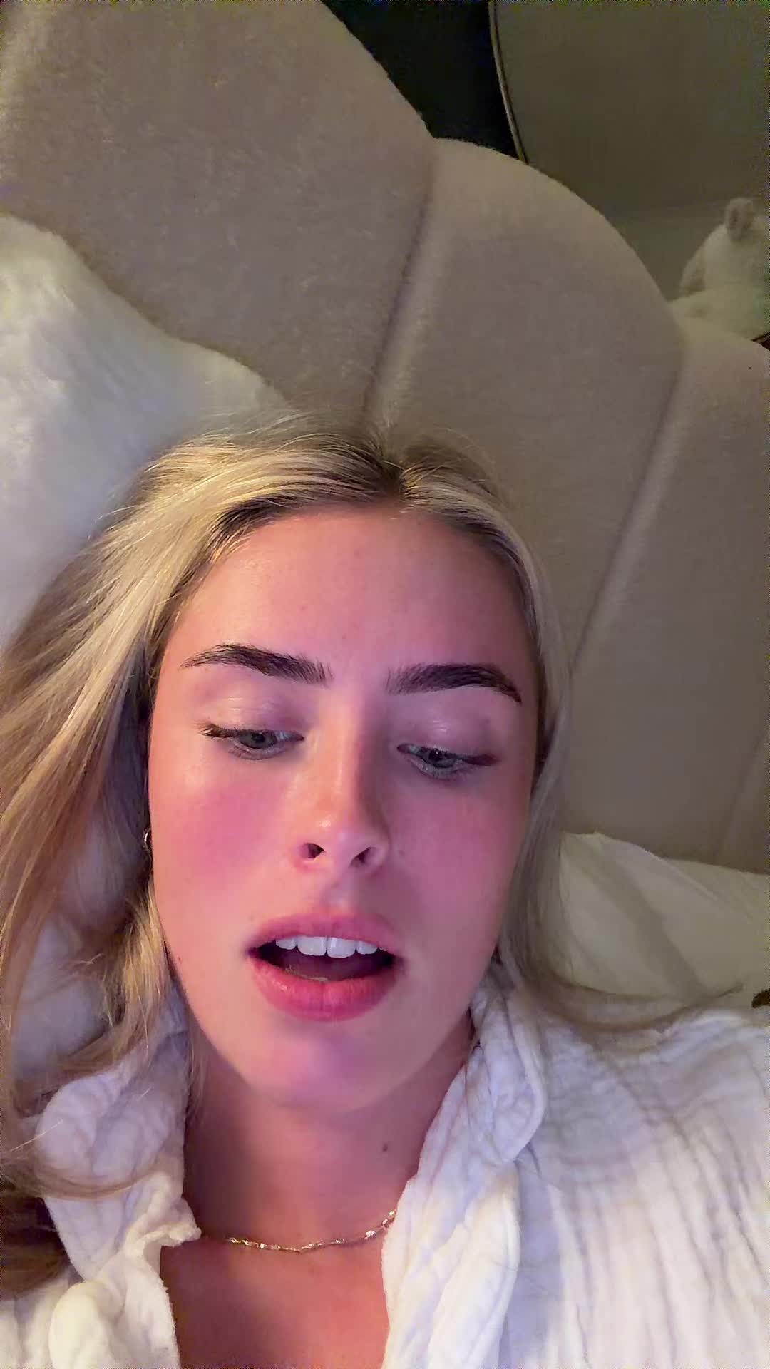 @huhnellywho